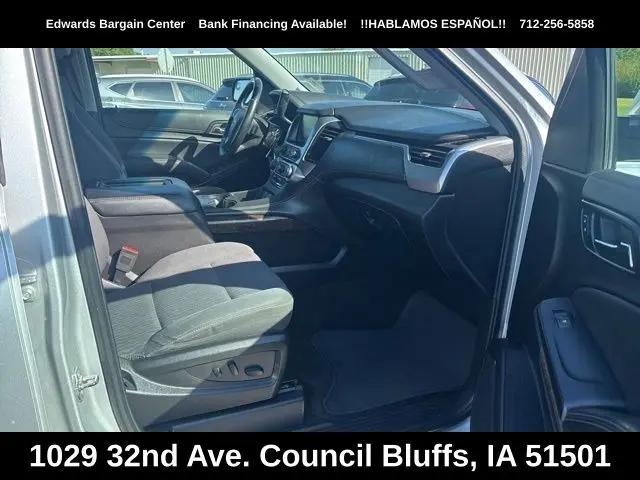 2017 Chevrolet Suburban LS