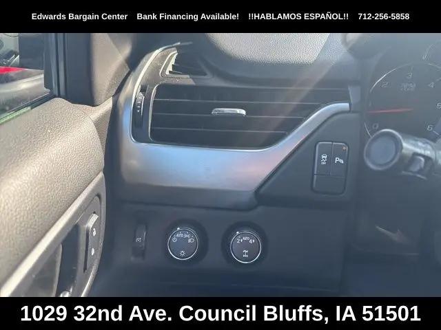 2017 Chevrolet Suburban LS