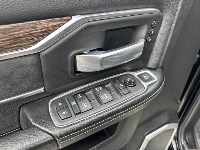 2021 Ram 3500 Laramie Crew Cab 4x4 8' Box