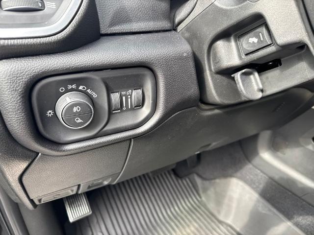 2021 Ram 3500 Laramie Crew Cab 4x4 8' Box