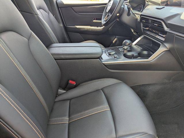 2026 Mazda X-90 3.3 Turbo Select