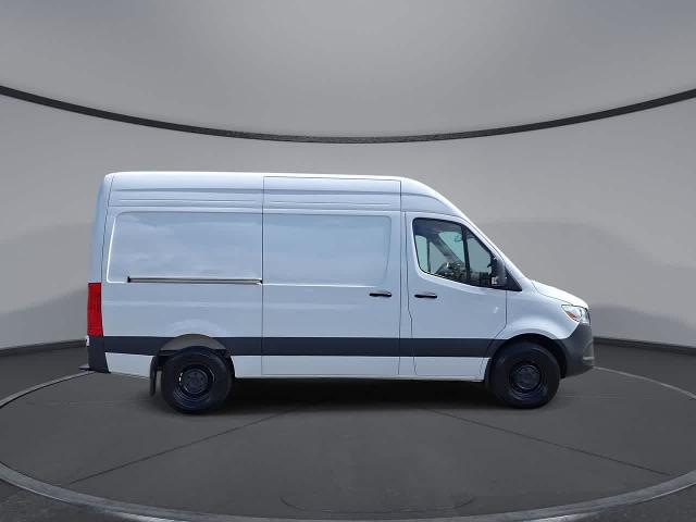 2025 Mercedes-Benz Sprinter 2500 Standard Roof 4-Cyl Diesel