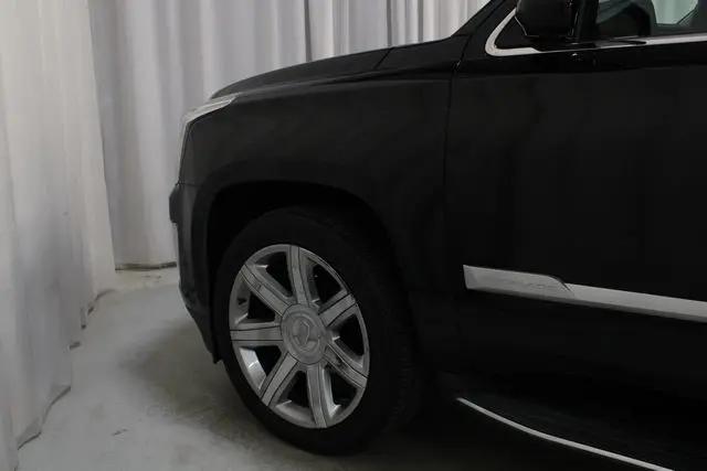 2020 Cadillac Escalade ESV 2WD Luxury