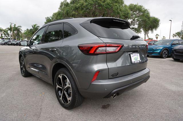 2023 Ford Escape ST-Line Select