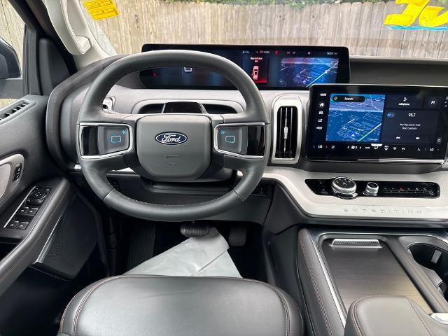 2025 Ford Expedition Active MAX