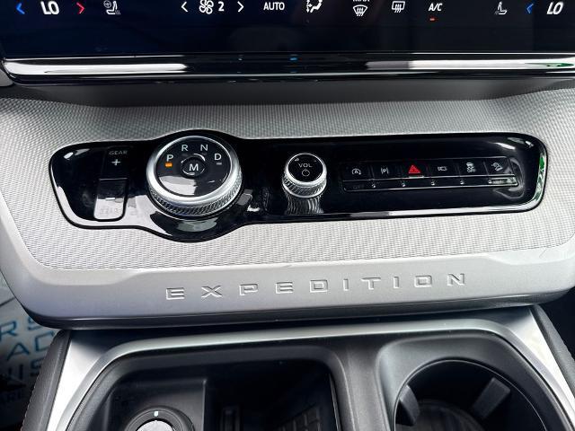 2025 Ford Expedition Active MAX