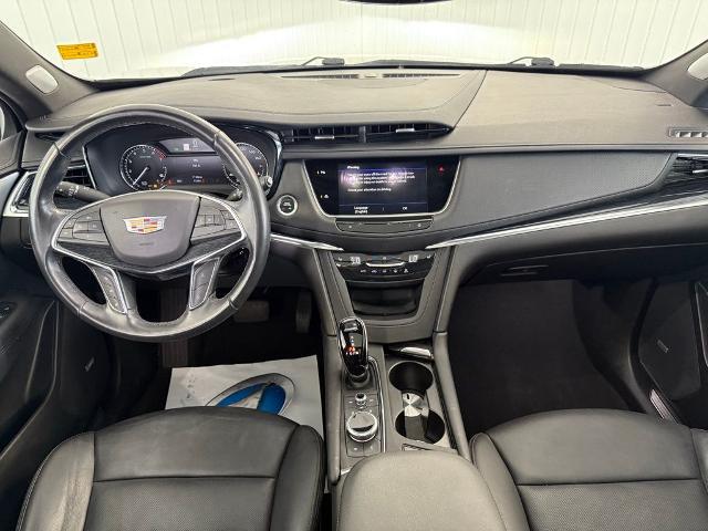 2024 Cadillac XT5 FWD Premium Luxury