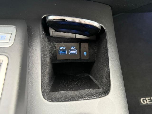 2025 Genesis GV70 2.5T AWD