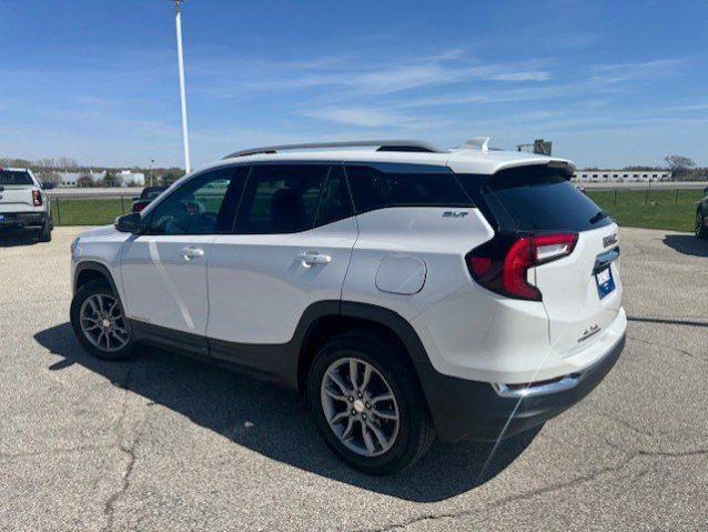 2024 GMC Terrain AWD SLT