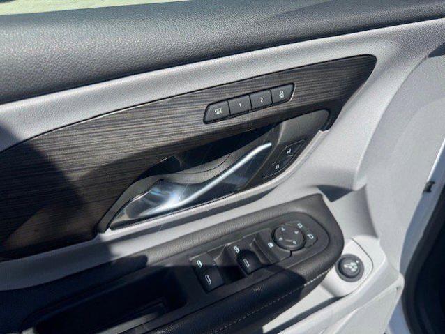 2024 GMC Terrain AWD SLT