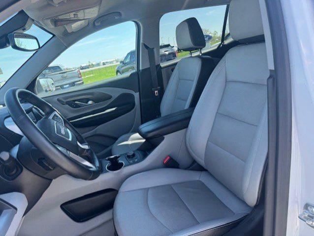 2024 GMC Terrain AWD SLT