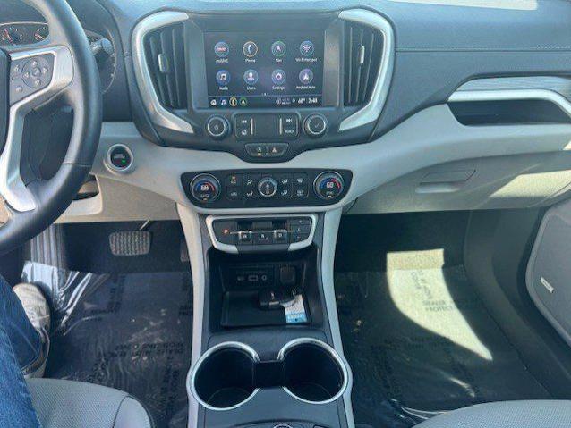 2024 GMC Terrain AWD SLT
