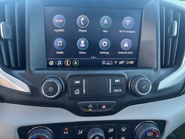 2024 GMC Terrain AWD SLT