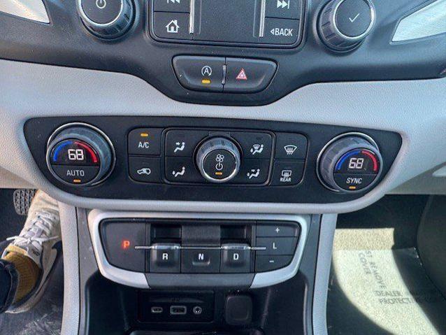 2024 GMC Terrain AWD SLT