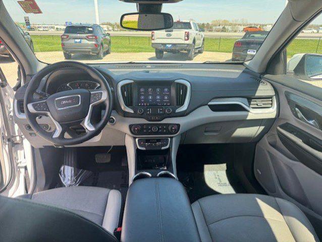 2024 GMC Terrain AWD SLT