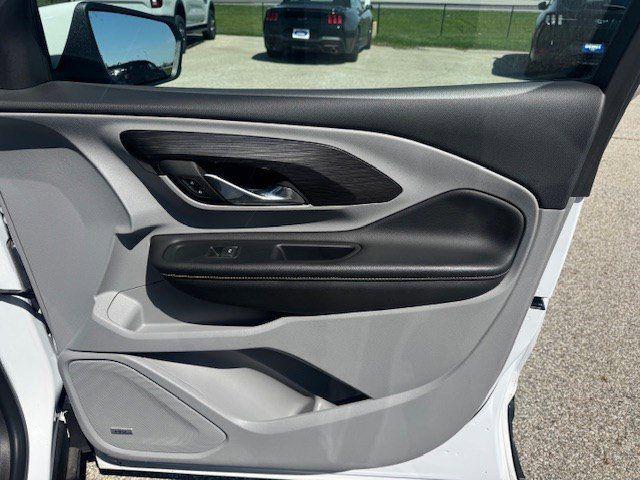 2024 GMC Terrain AWD SLT