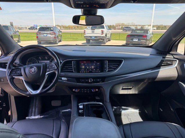 2023 Buick Enclave Essence AWD