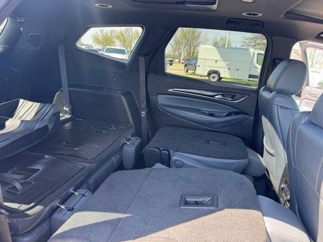 2023 Buick Enclave Essence AWD