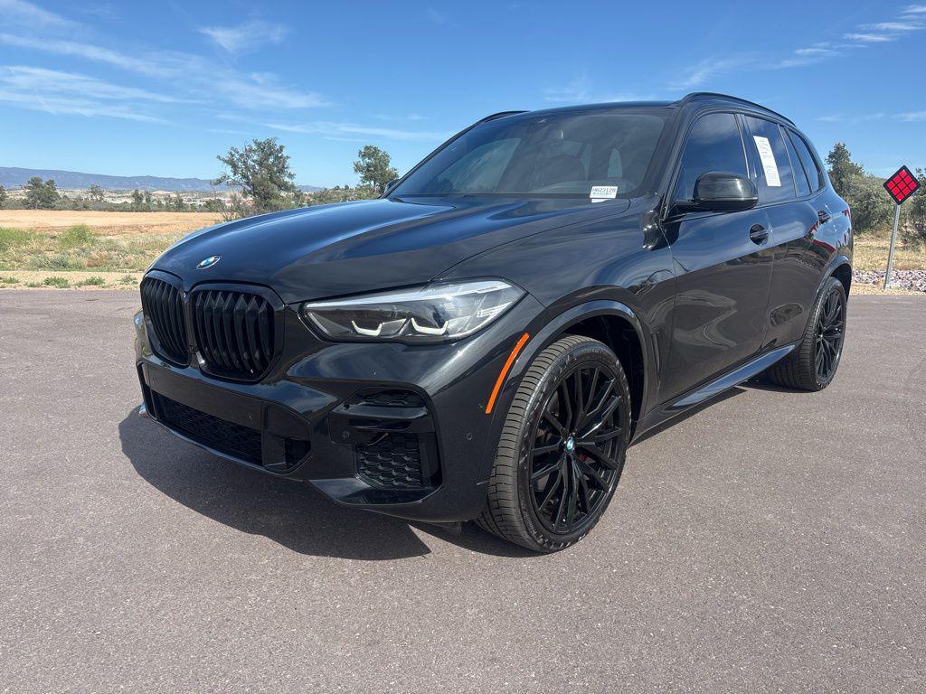 2022 BMW X5 xDrive40i's photo