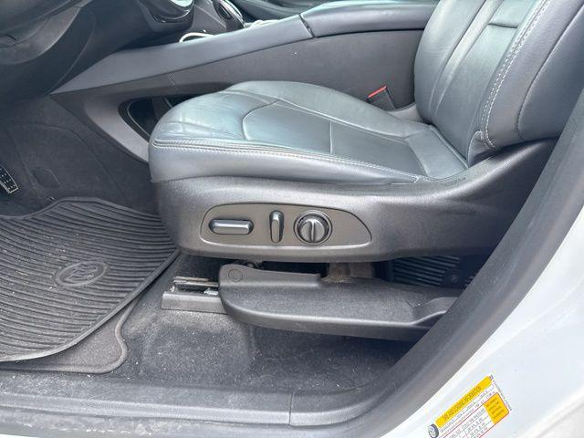 2019 Buick Enclave FWD Essence