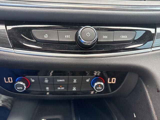 2019 Buick Enclave FWD Essence