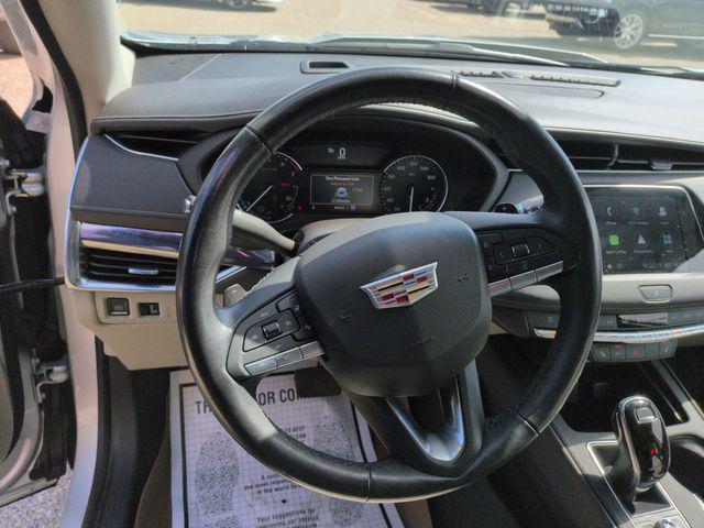 2021 Cadillac XT4 AWD Luxury