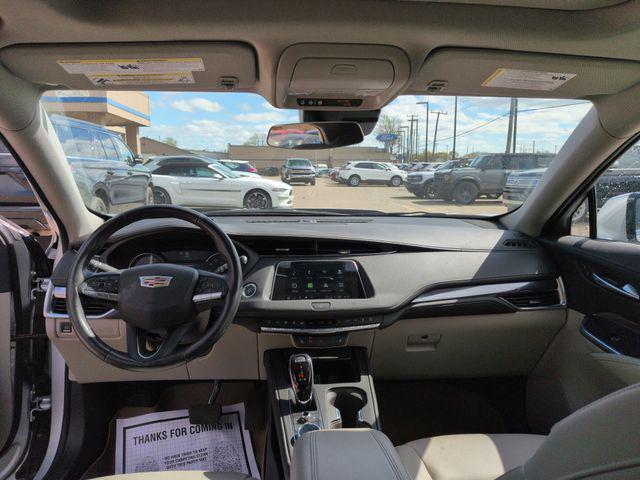2021 Cadillac XT4 AWD Luxury