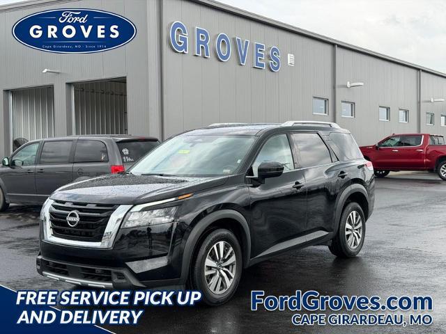 2025 Nissan Pathfinder SL 4WD for sale in Cape Girardeau, MO