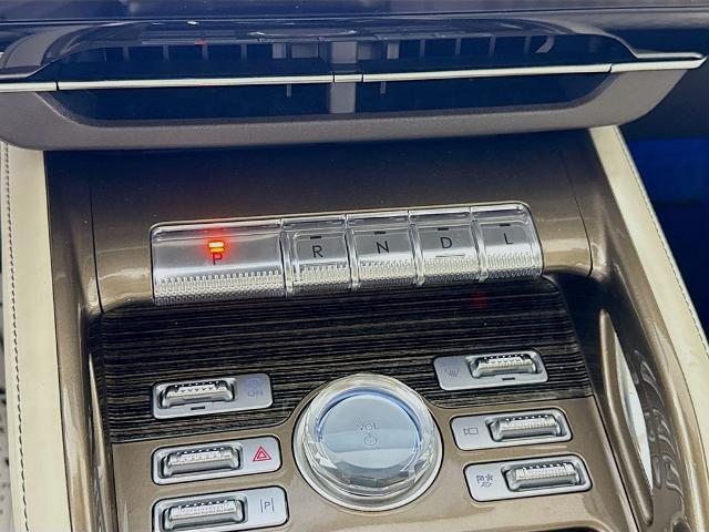 2025 Lincoln Nautilus Black Label