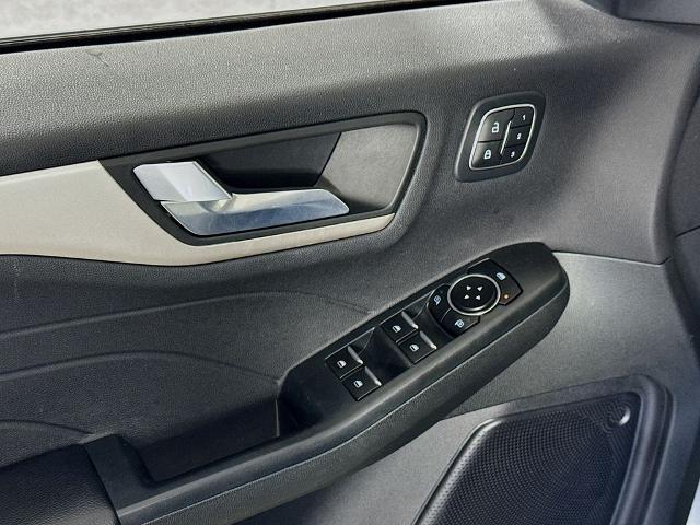 2022 Ford Escape SEL Plug-In Hybrid