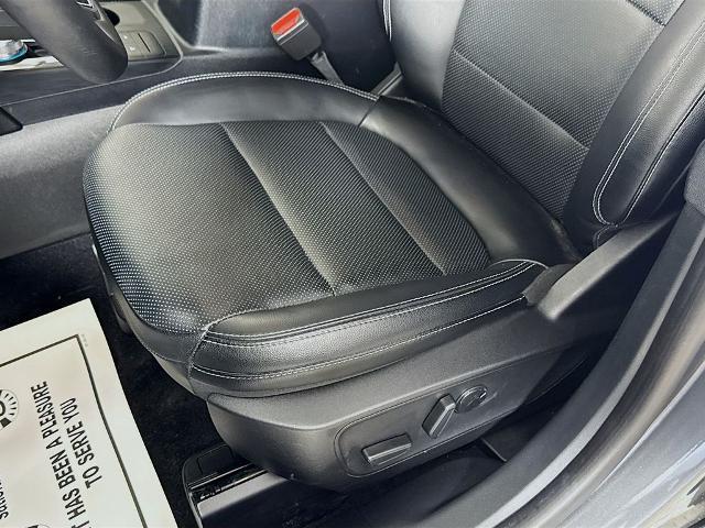 2022 Ford Escape SEL Plug-In Hybrid