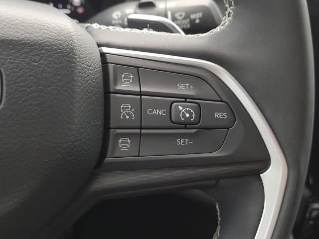 2023 Jeep Grand Cherokee L Altitude 4x4