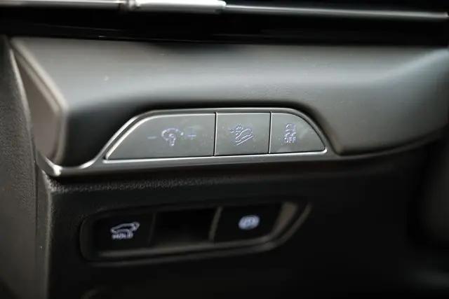 2025 Genesis GV80 2.5T Standard AWD