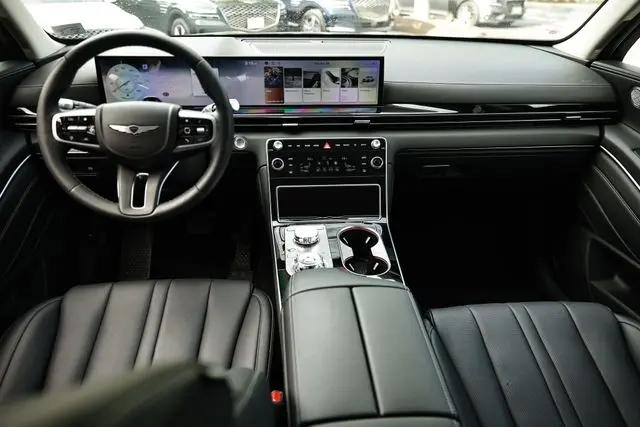 2025 Genesis GV80 2.5T Standard AWD