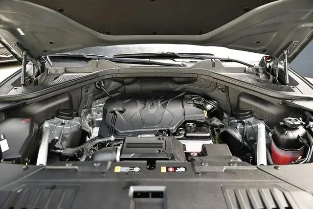 2025 Genesis GV80 2.5T Standard AWD