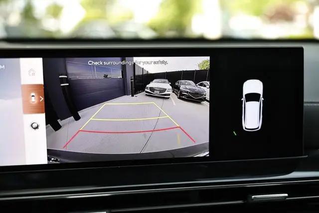 2025 Genesis GV80 2.5T Standard AWD