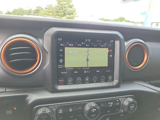 2022 Jeep Gladiator Sport
