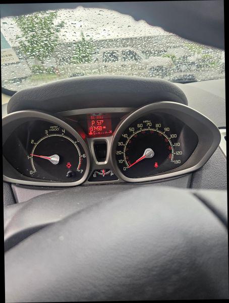 2013 Ford Fiesta SE