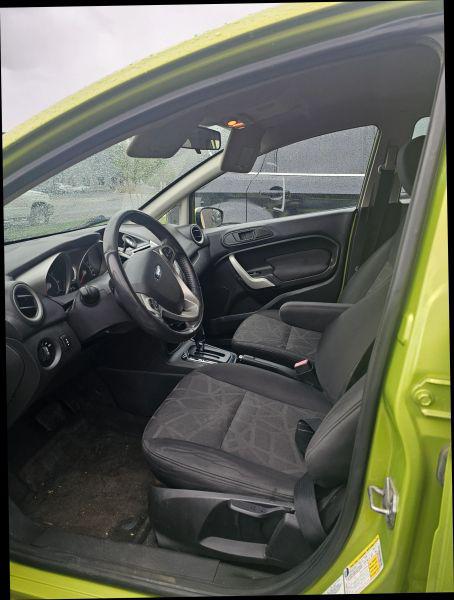 2013 Ford Fiesta SE