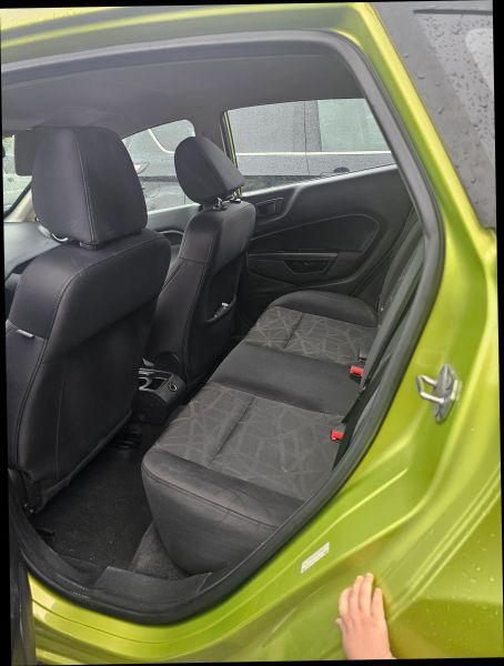 2013 Ford Fiesta SE