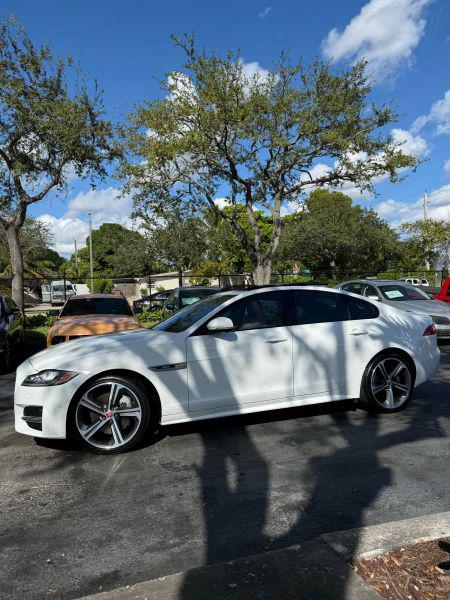 2016 Jaguar XF 35t R-Sport