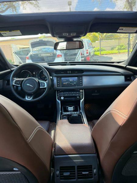 2016 Jaguar XF 35t R-Sport