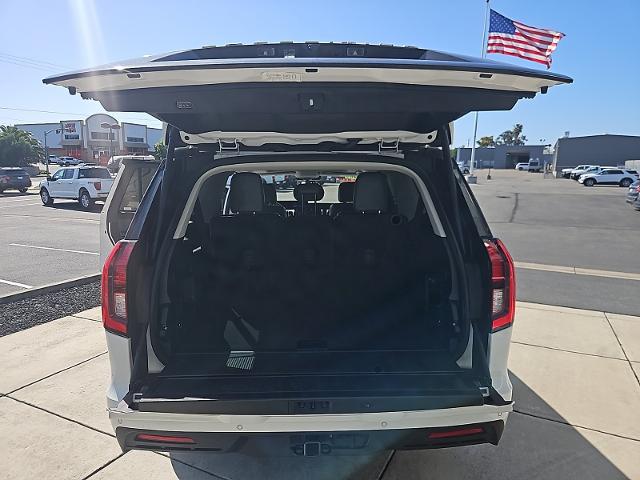 2025 Ford Expedition Active MAX
