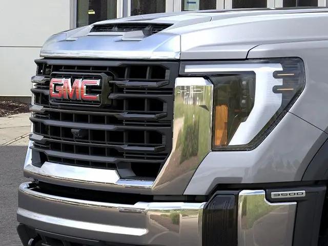 2026 GMC Sierra 3500HD Crew Cab, Long Bed, Pro Dual Rear Wheel, 4WD
