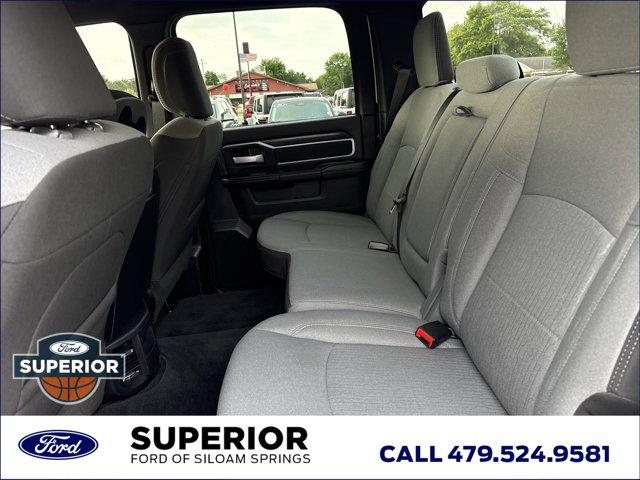 2024 Ram 3500 Big Horn Crew Cab 4x4 8' Box
