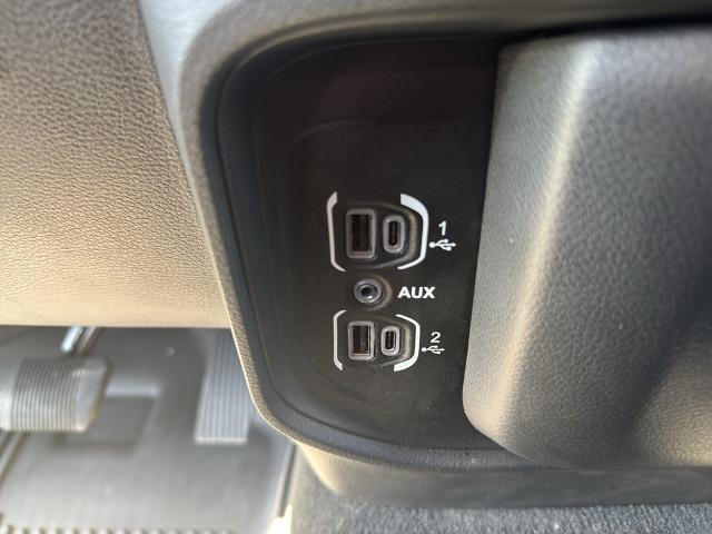 2022 Ram 1500 Big Horn Crew Cab 4x4 6'4" Box