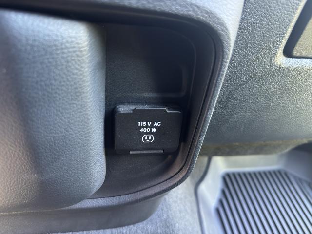2022 Ram 1500 Big Horn Crew Cab 4x4 6'4" Box