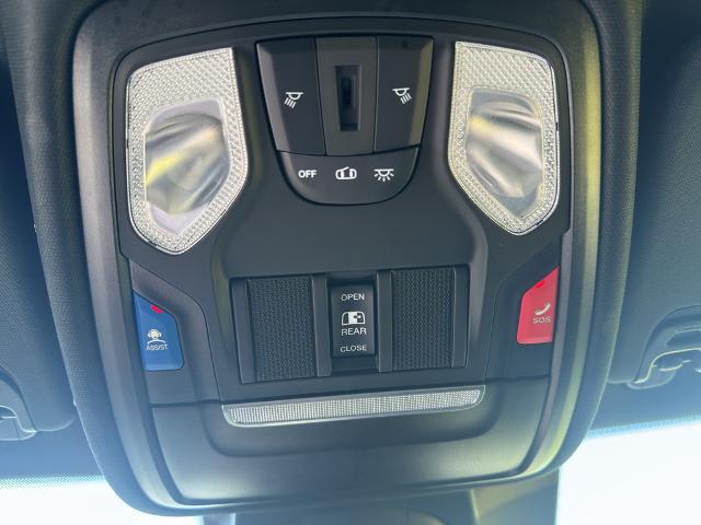 2022 Ram 1500 Big Horn Crew Cab 4x4 6'4" Box