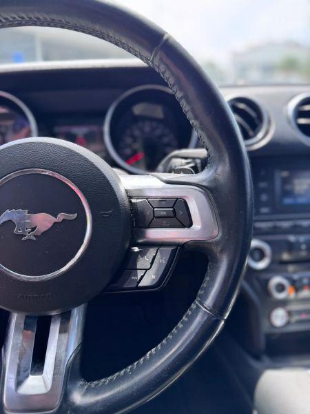 2018 Ford Mustang EcoBoost