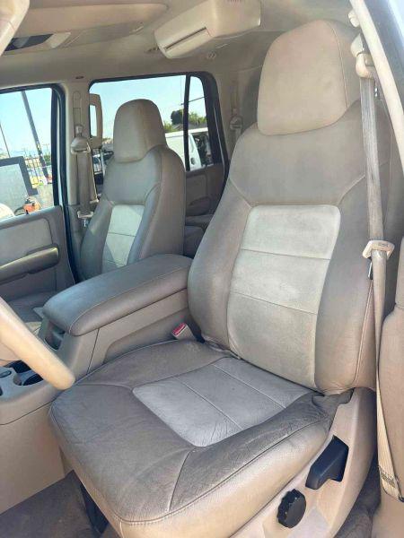 2003 Ford Expedition Eddie Bauer
